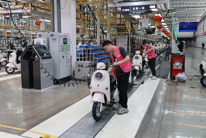 創(chuàng)新驅(qū)動，智造未來 廣西愛瑪車業(yè)摩托車零部件研發(fā)之路